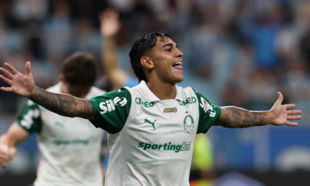 Veja se dá para assistir ao Palmeiras ao vivo por este app de futebol: Premiere, Prime Video, HBO Max e Globoplay