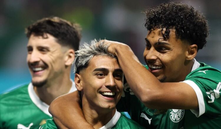 Veja se o jogo do Palmeiras está disponível para assistir neste app