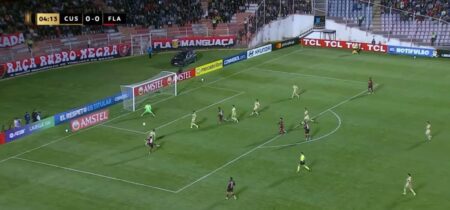 Veja se tem jogo do Flamengo disponível para ver neste aplicativo: Premiere, Prime Video e Globoplay